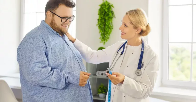 When to See a Bariatric Doctor: 10 Important Signs