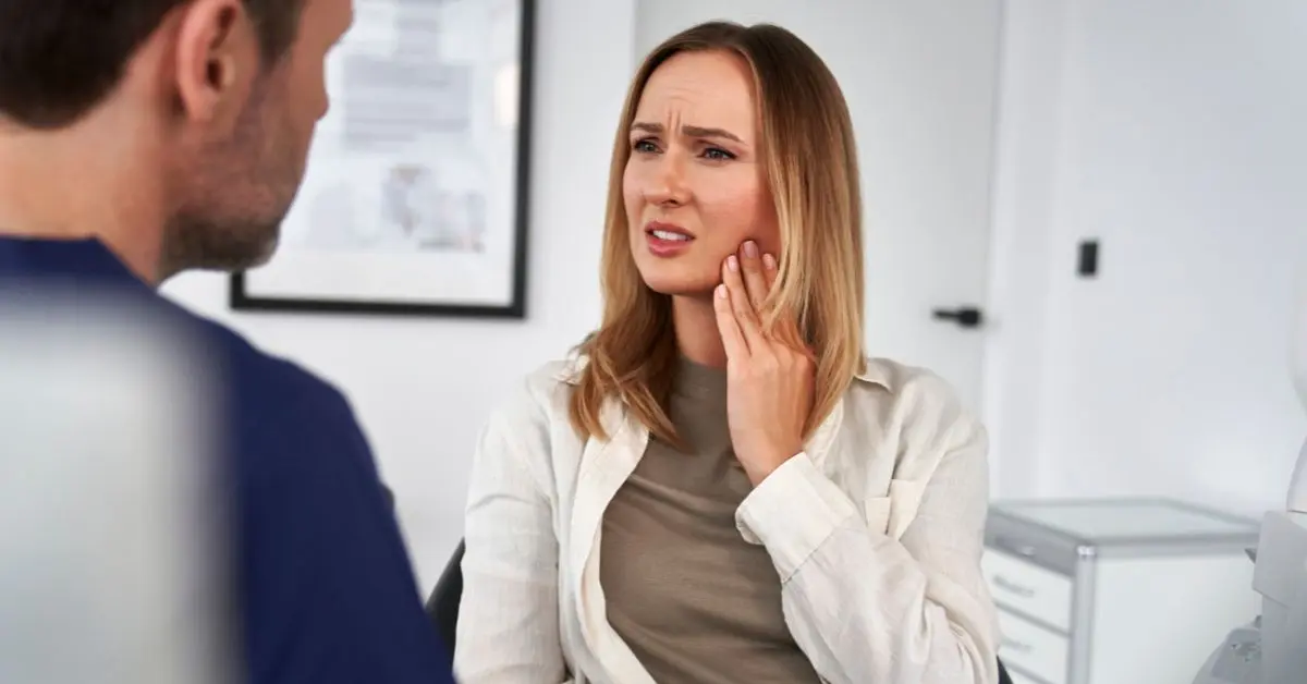 Bruxism: Symptoms, Causes & How to Stop Teeth Grinding