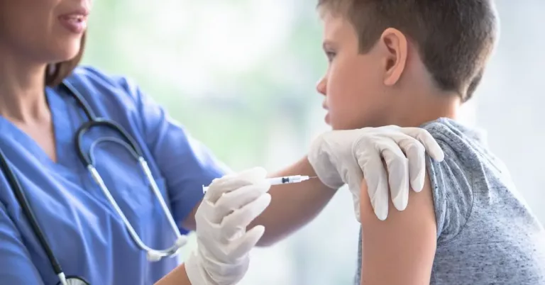 Vacuna COVID-19 para niños: guía actualizada 2026